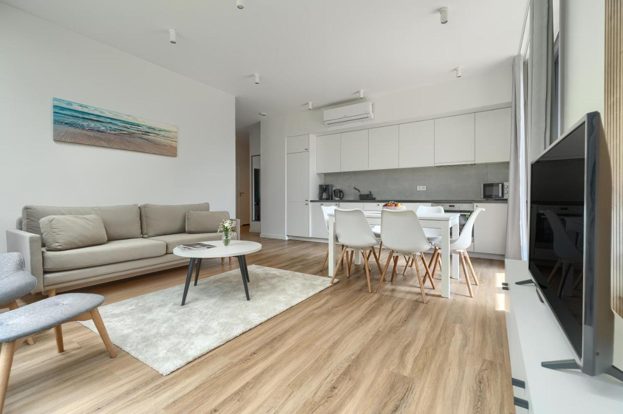 Nautic Park Apartamenty Darlowko Ngoại thất bức ảnh