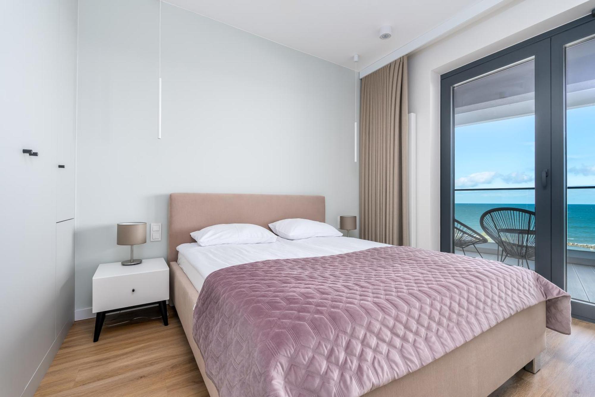 Nautic Park Apartamenty Darlowko Ngoại thất bức ảnh